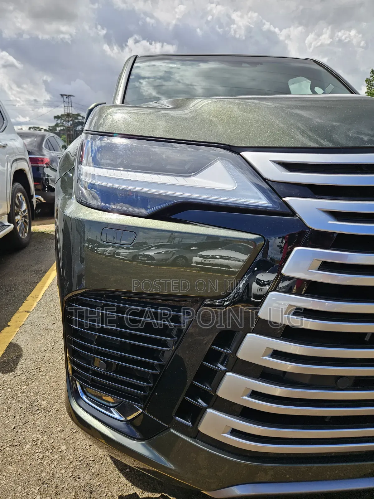 Lexus LX 2024 Green