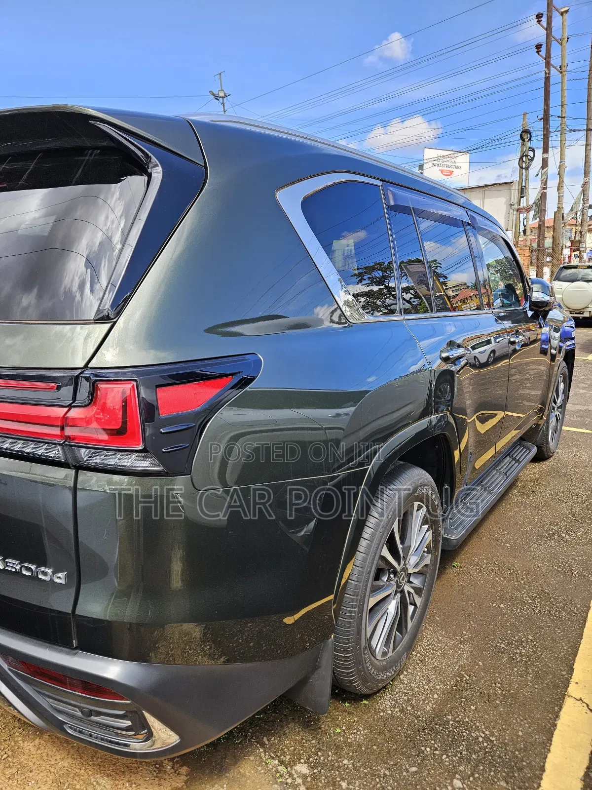 Lexus LX 2024 Green