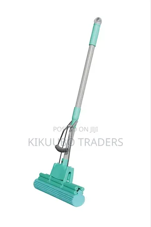 Long Handle Self Wringing Mop With Head