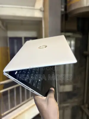 Laptop HP ProBook 440 G5 8GB Intel Core i5 SSD 256GB