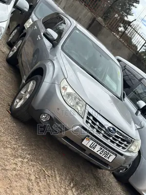 Subaru Forester 2.0D X 2010 Silver