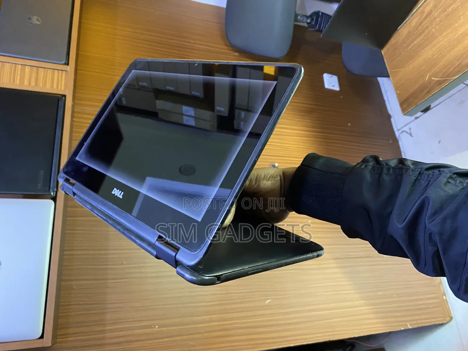 Laptop Dell Latitude 3189 4GB Intel Core i5 SSD 128GB