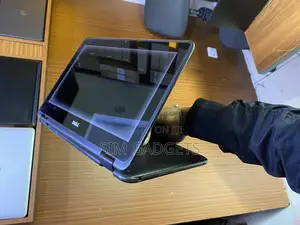 Laptop Dell Latitude 3189 4GB Intel Core i5 SSD 128GB