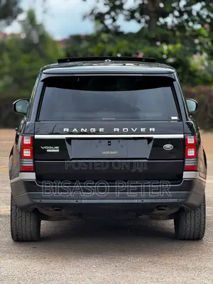 Land Rover Range Rover Vogue 2015 Black