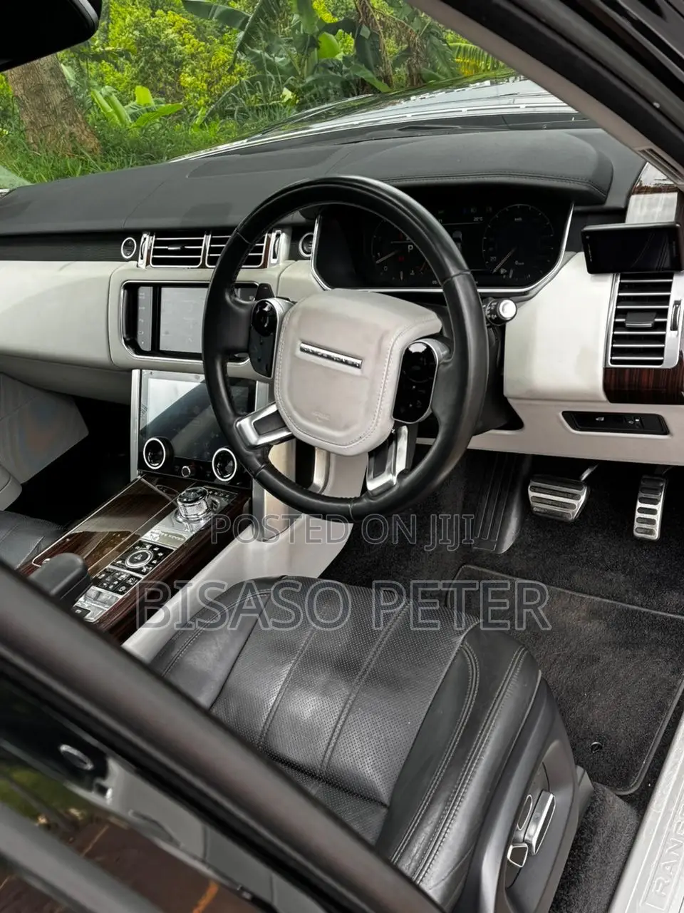 Land Rover Range Rover Vogue 2015 Black