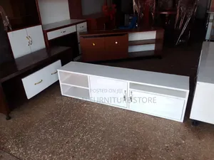 Simple Tv Stand 5ft