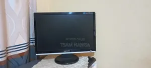 Samsung Computer Monitor