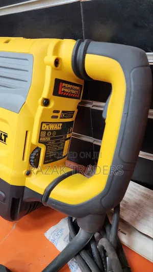 Max Rotary Hammer Drill, 1600w, 13.3j, 48mm Drilling Capacity ,7 Kg