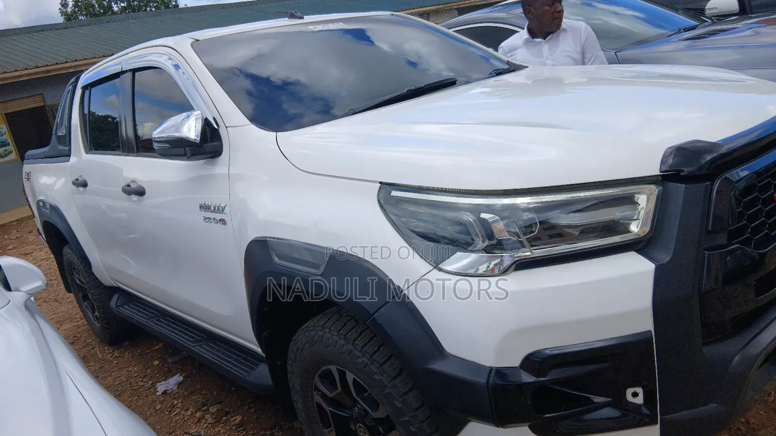 Toyota Hilux 2018 White