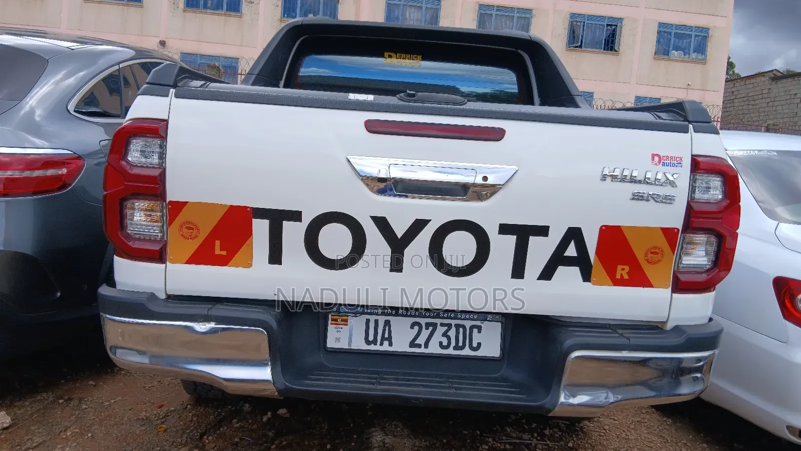 Toyota Hilux 2018 White