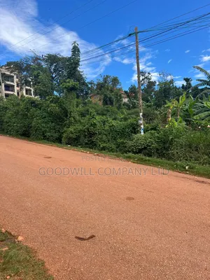 86 Decimals Plot of Land in Kinawataka Banda