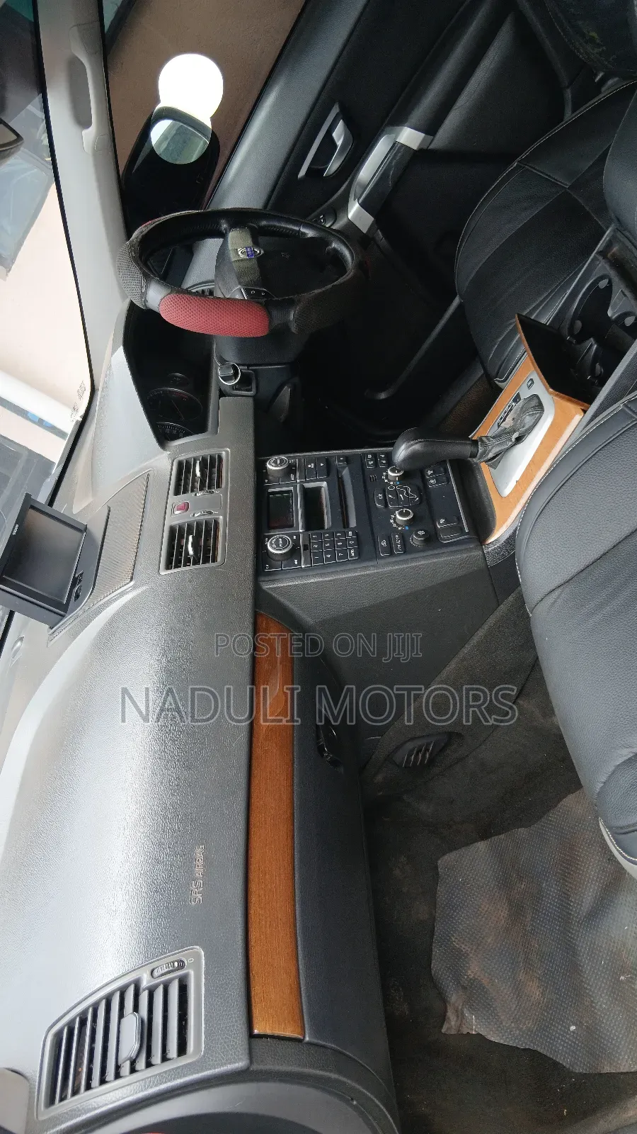 Nissan Pick-Up 1997 White