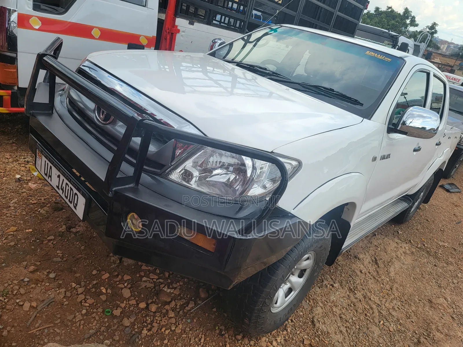 Toyota Hilux 2015 White