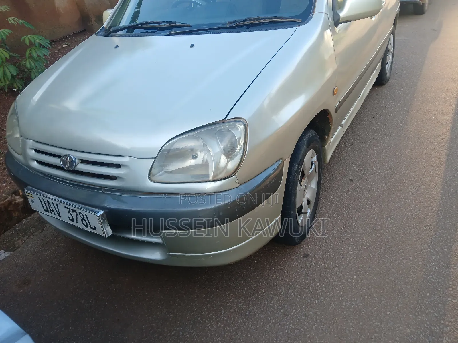 Toyota Raum 2004 Silver