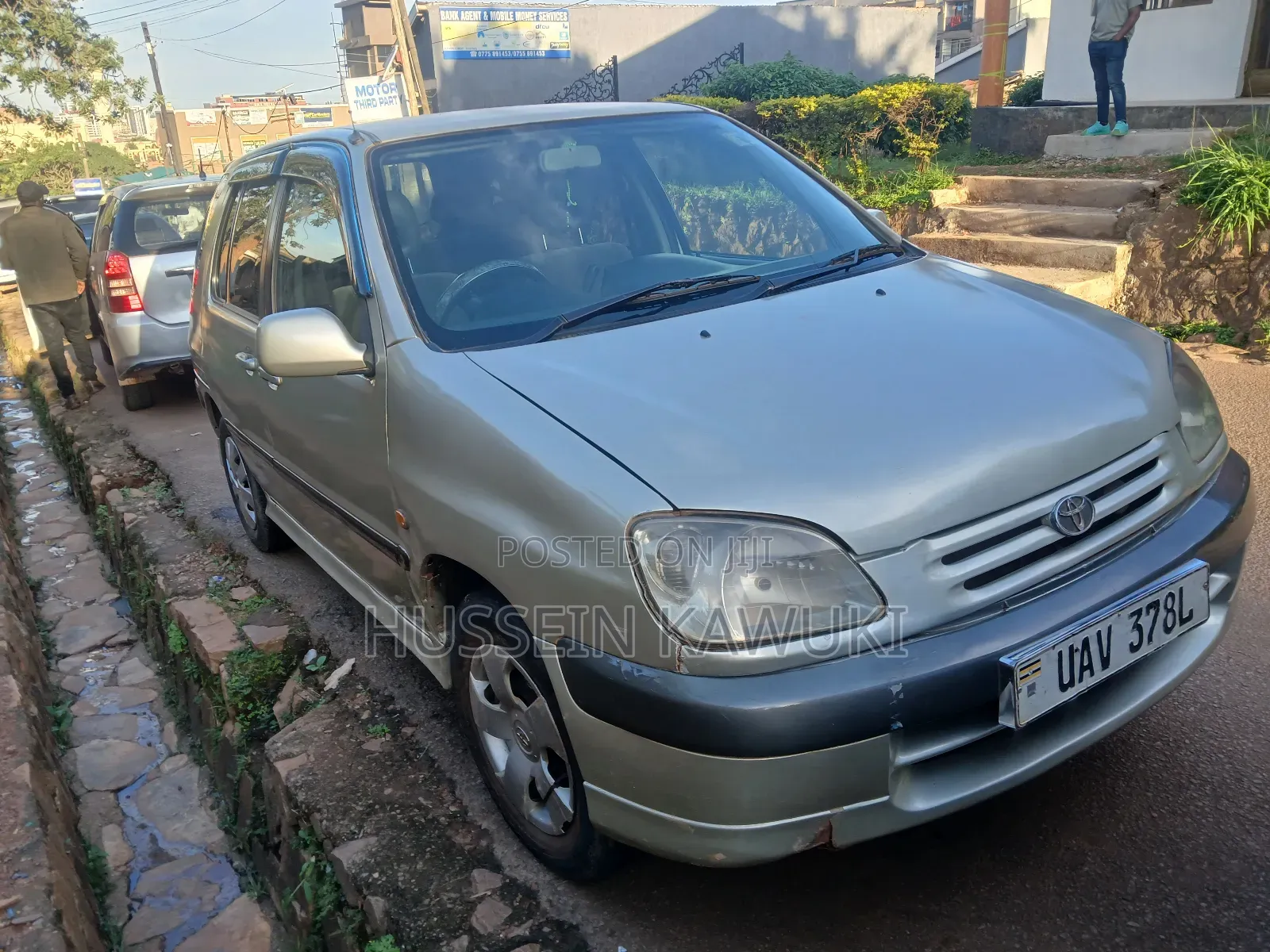 Toyota Raum 2004 Silver