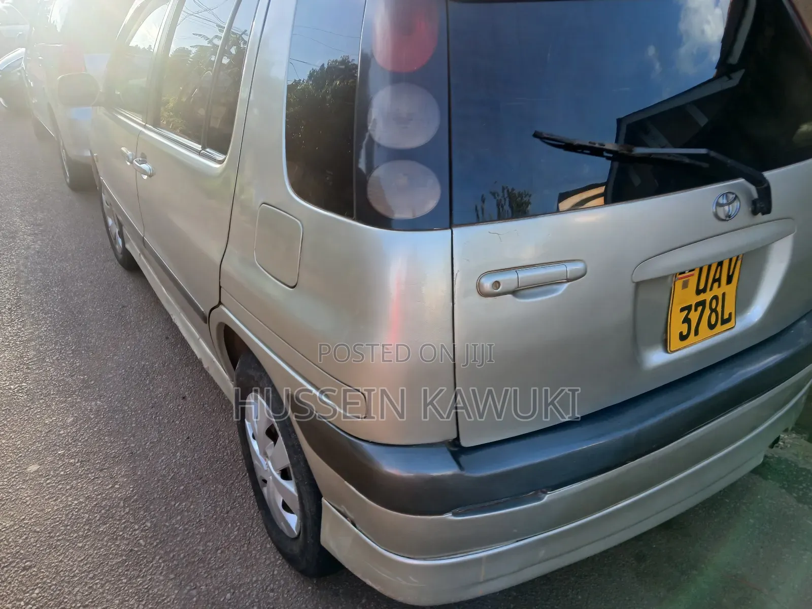 Toyota Raum 2004 Silver
