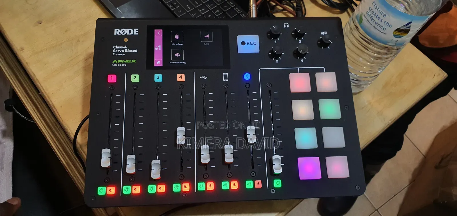 Rodecaster Pro Mixer