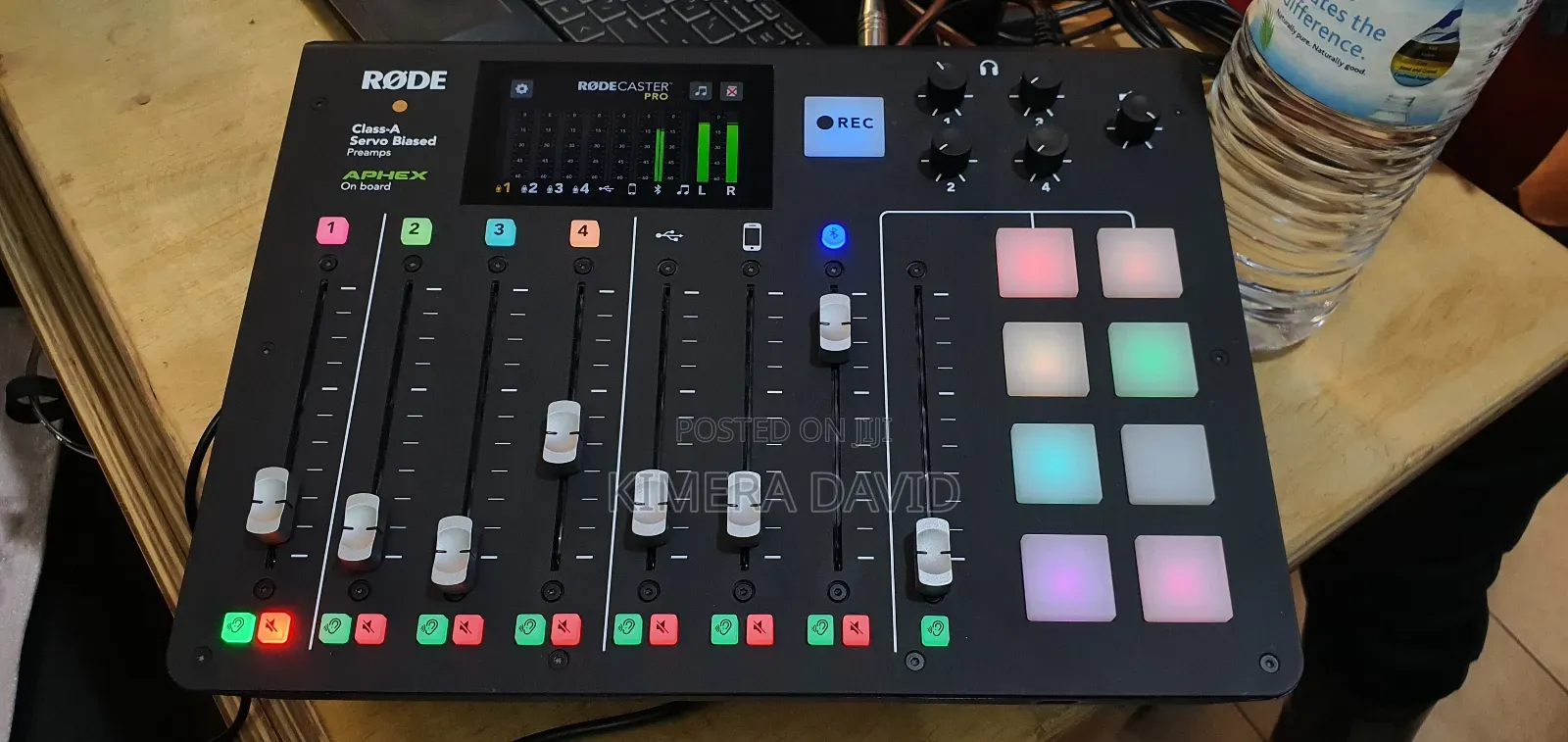 Rodecaster Pro Mixer