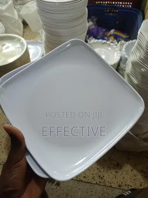 12pc White Square Melamine Dinner Plate.