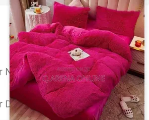 6 Pieces Red 6 by 6 Duvet Cover