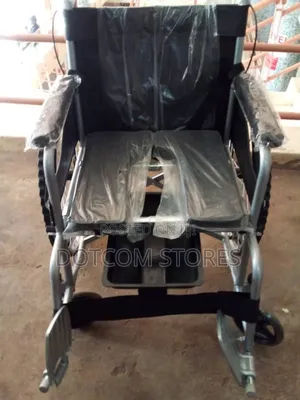 Foldable Medical Wheelchair
