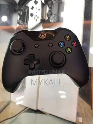 Xbox Series X S Controllers