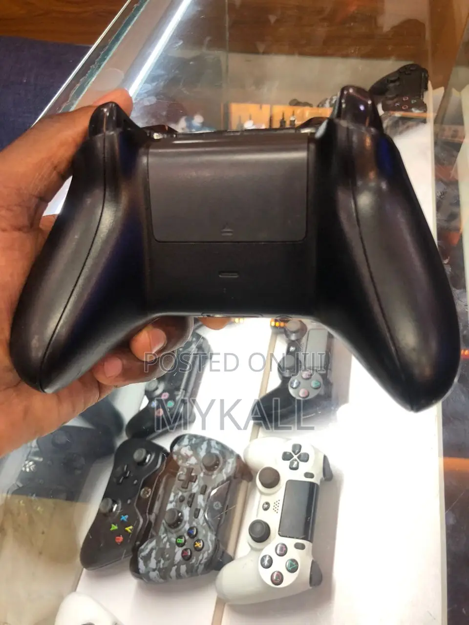 Xbox Series X S Controllers