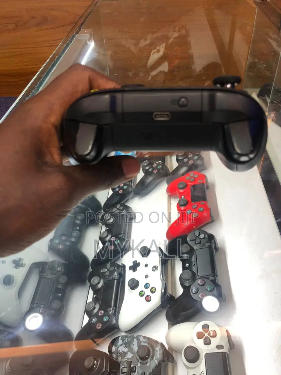 Xbox Series X S Controllers