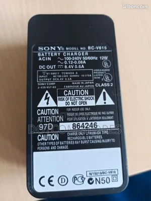 Sony Bc-V615 Battery Charger.