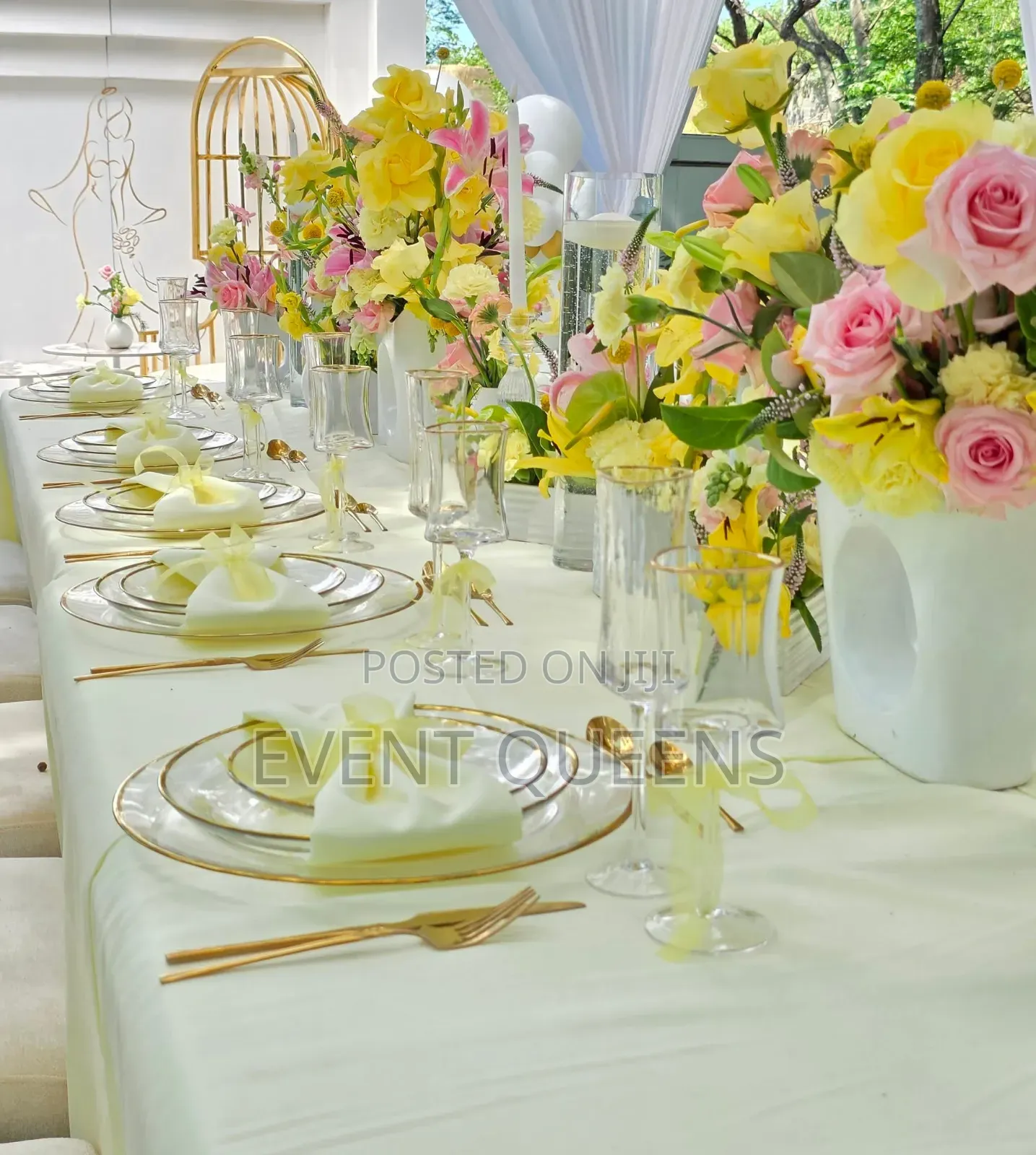 Elegant Decorations at Negotiable U
