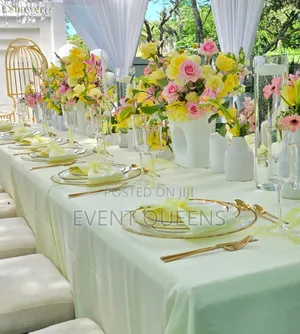 Elegant Decorations at Negotiable U
