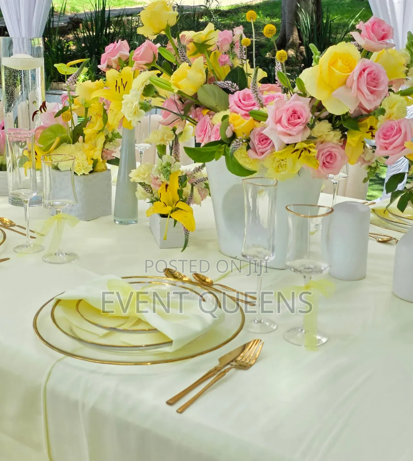 Elegant Decorations at Negotiable U