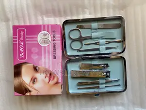 Dressing Tools Nail Care Kit.