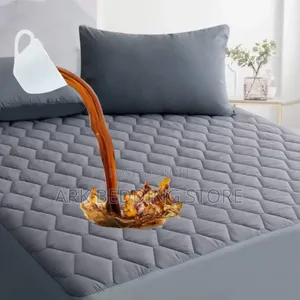Waterproof Throw Mattress Protector