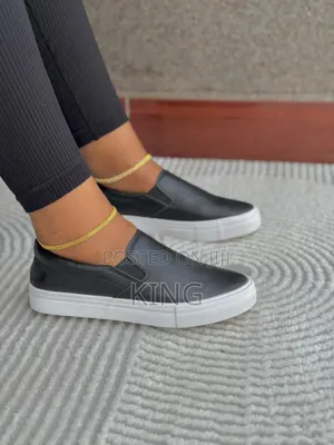 Thick Sole Slip on Casual Sneakers