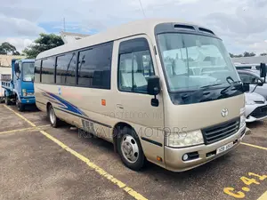 Toyota Coaster 2013 Gold