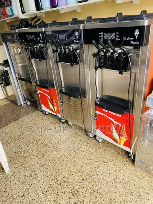 Master Use / Ice Cream Machine / 3flavors / Durable