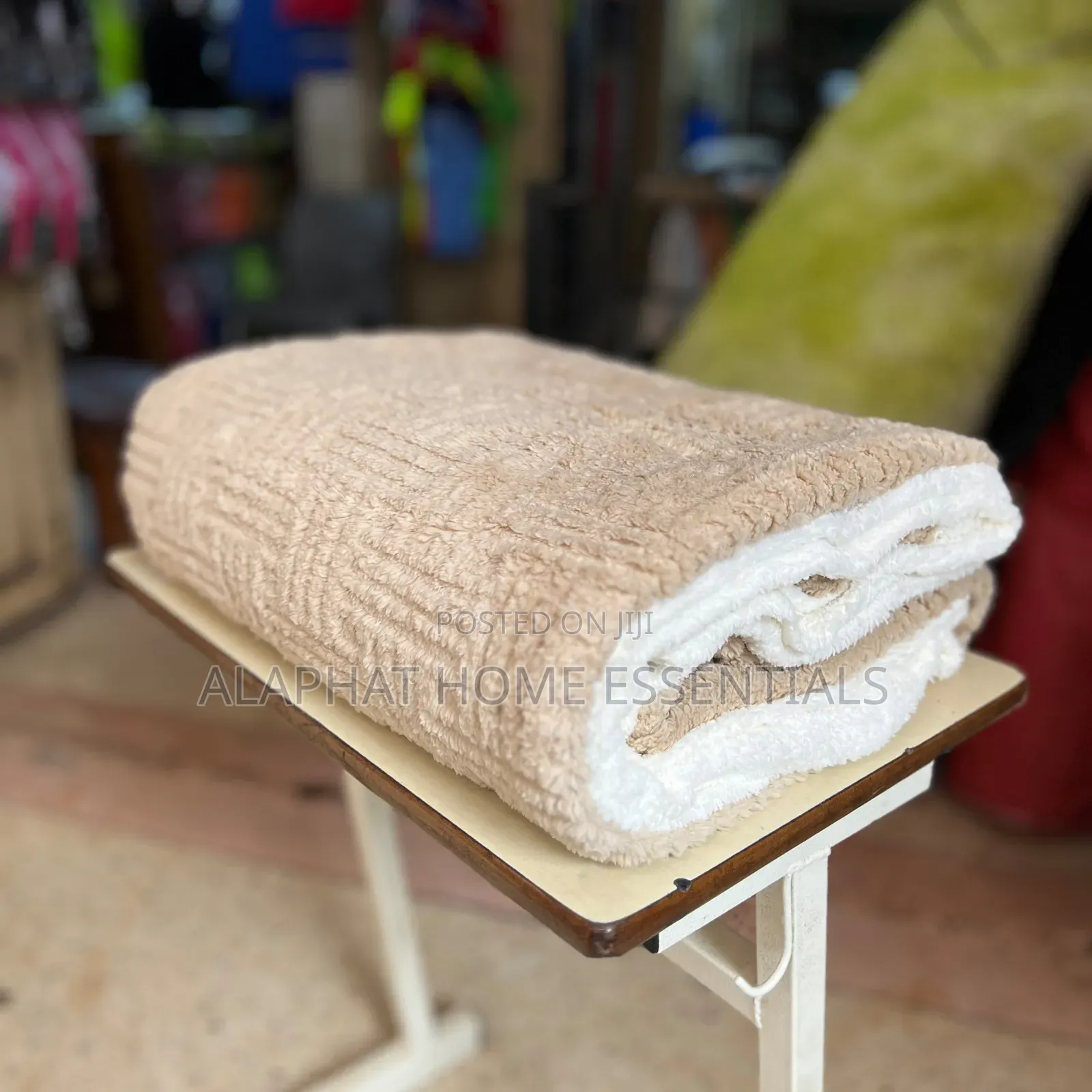 Plain Tufted Fleece Blankets