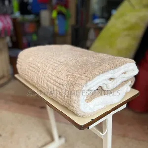 Plain Tufted Fleece Blankets