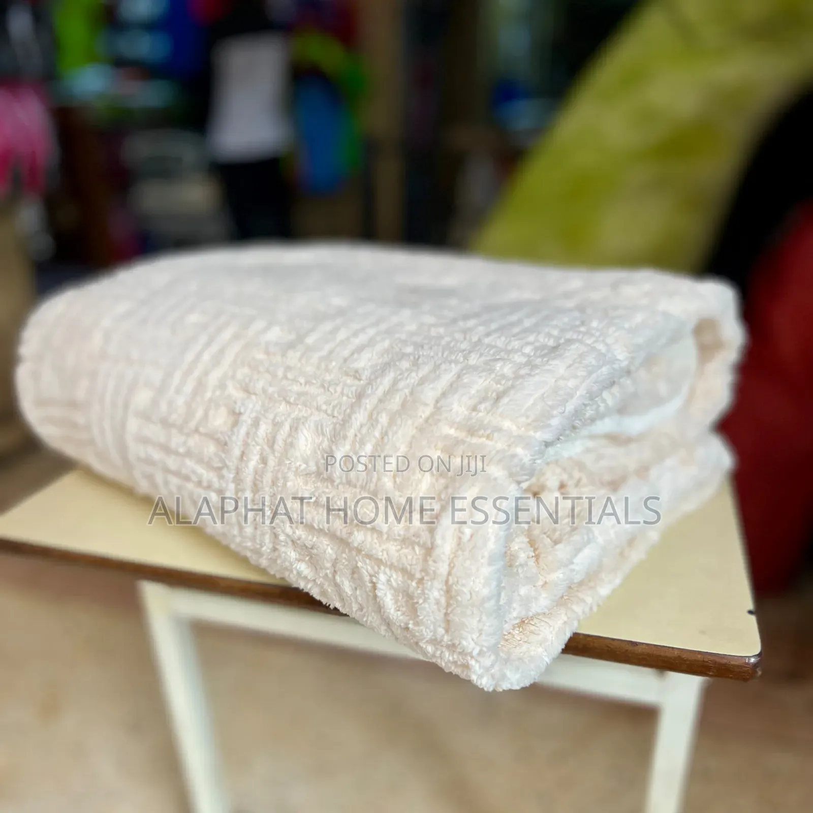 Plain Tufted Fleece Blankets