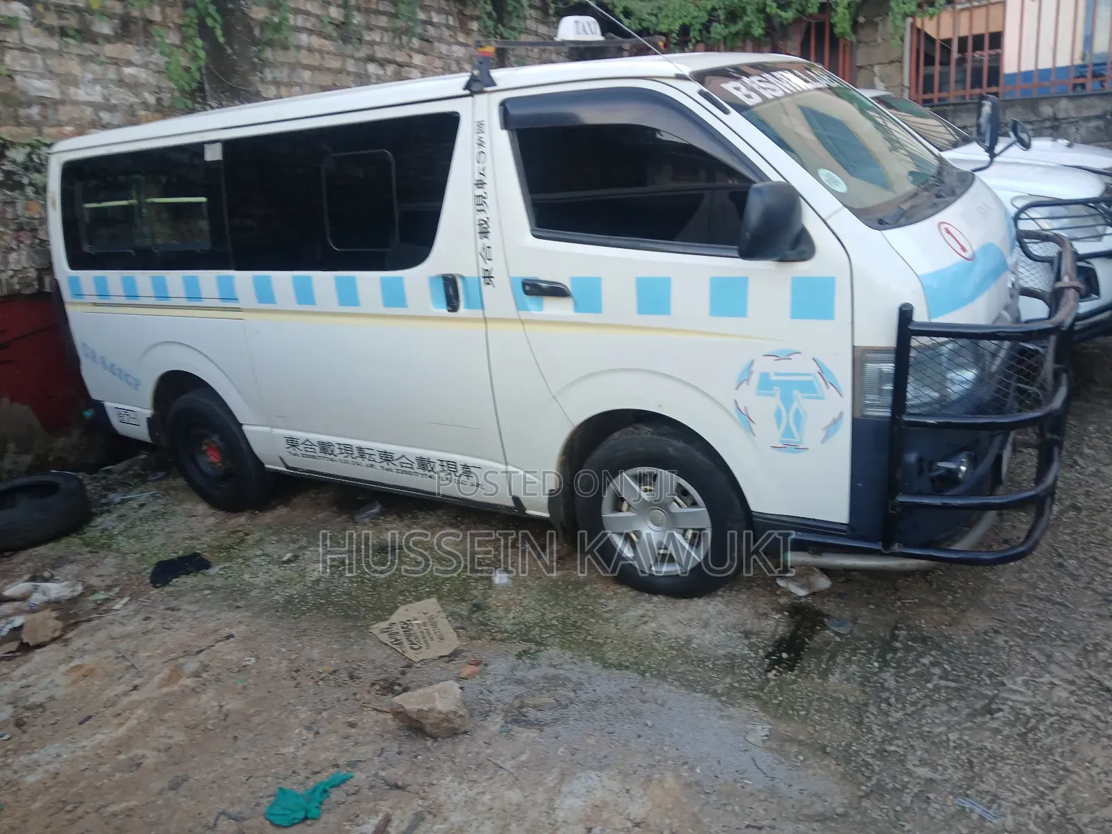 Toyota HiAce 2008 White