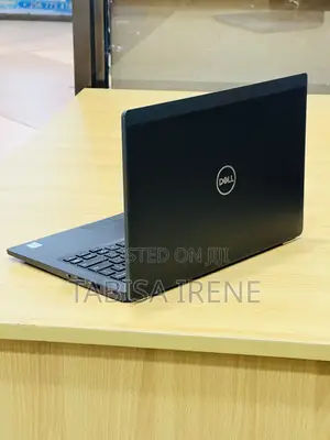 New Laptop Dell Latitude 7400 8GB Intel Core i5 SSD 256GB