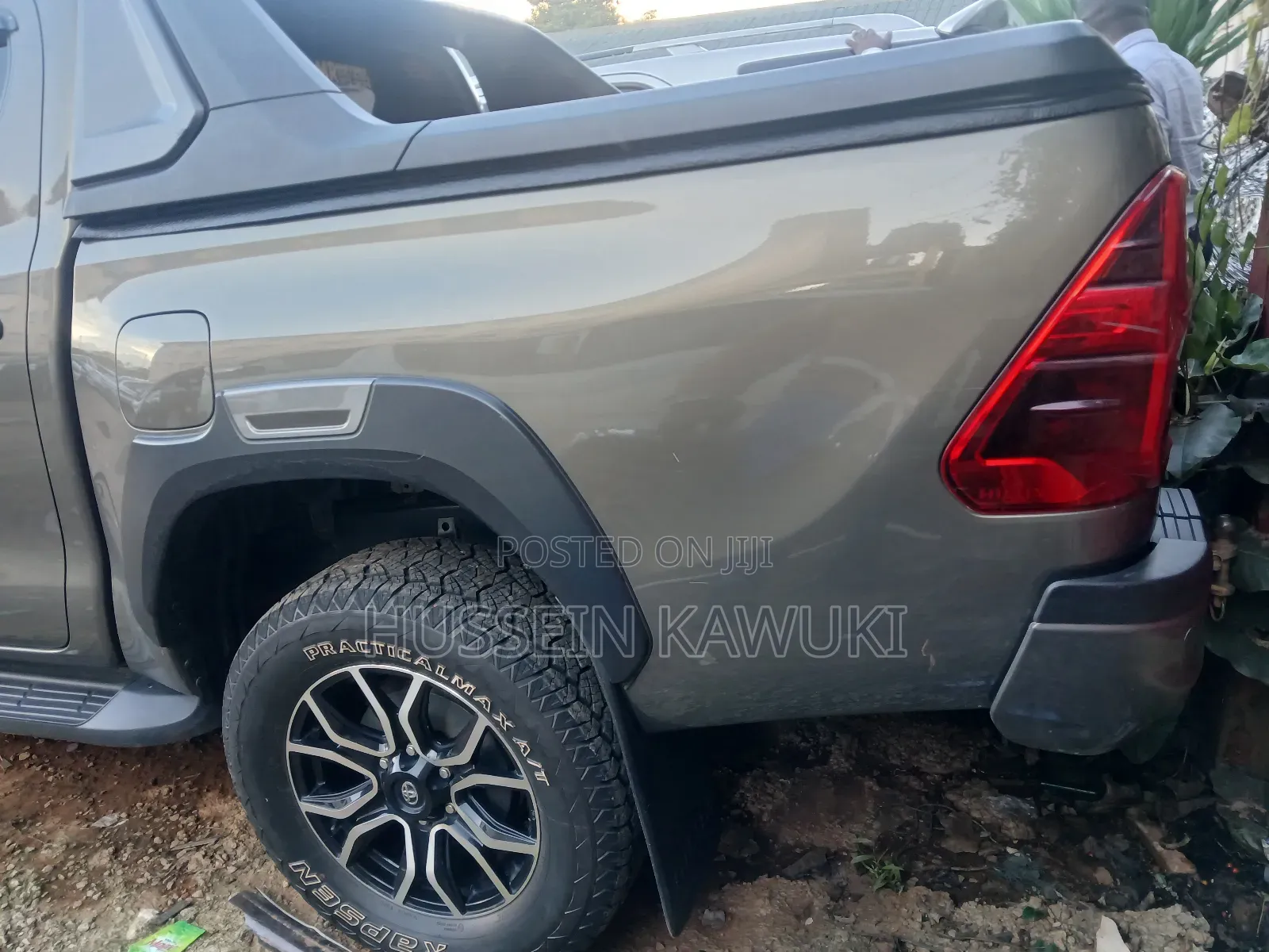 Toyota Hilux 2019 Gray
