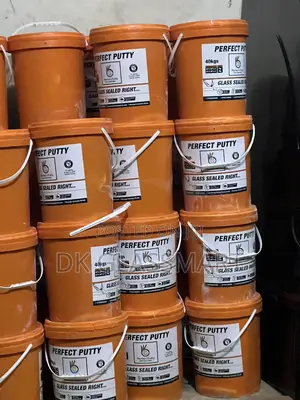 Putty For Glass Fixing