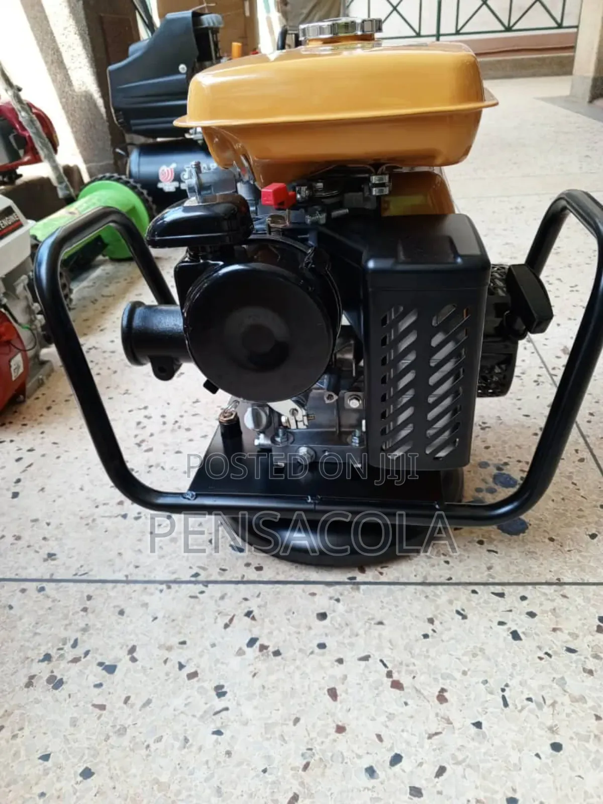 Concrete Vibrator Robin Engine