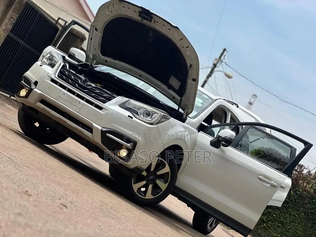 Subaru Forester 2017 White