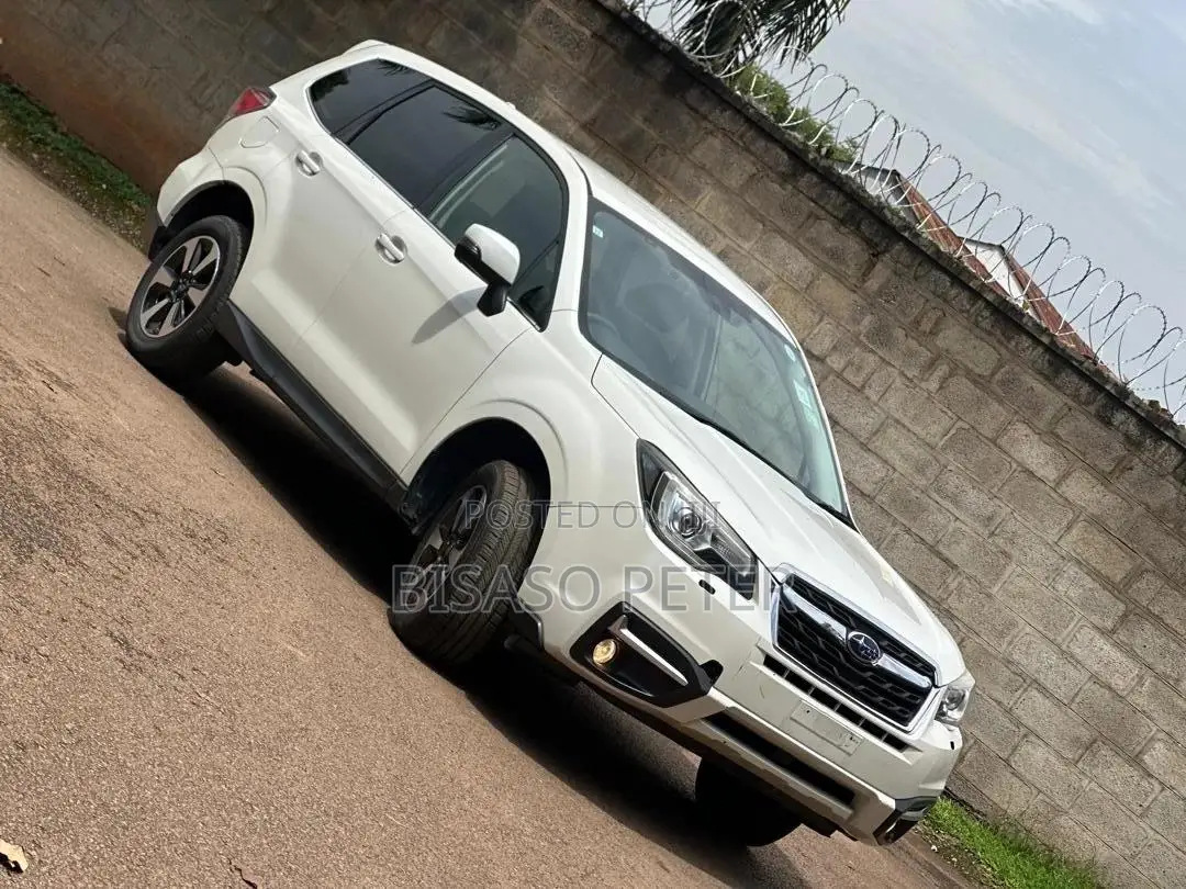 Subaru Forester 2017 White