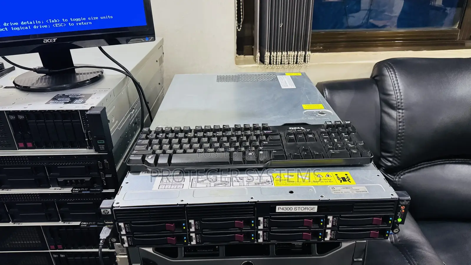 Server HP Easy Connect 24GB Intel Xeon HDD+SSD 3T