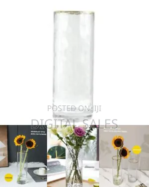 Elegant Textured Glass Cylinder Vase