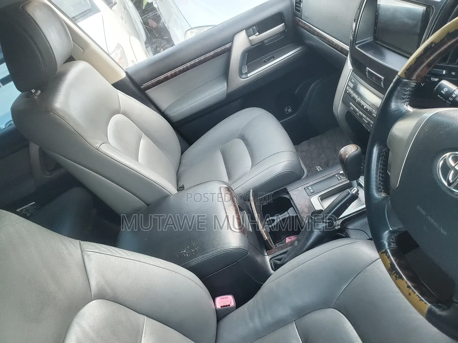 Toyota Land Cruiser 2015 White